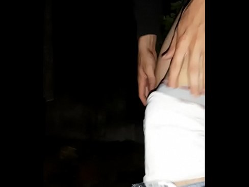 ❤️ Менин кошунам менин карантиндик дубалыма секирип кетти Порно видео боюнча бизде